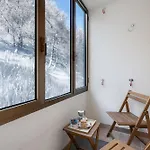 아파트 Wolf & Deer Ski-in Ski-out 250m - Happy 세스트리에